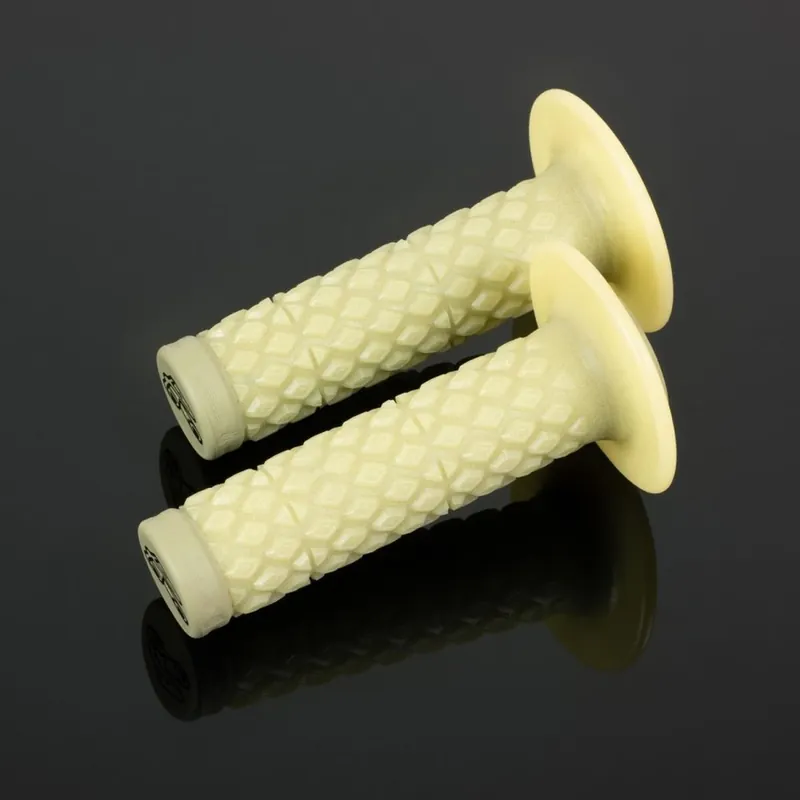 Bestseller RENTHAL MANETKI MX COMFORT GRIPS ARAMID KOLOR BIAŁY