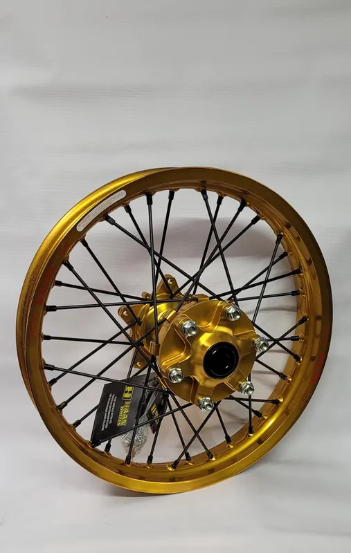 HAAN WHEELS (EXCEL) KOMPLETNE KOŁO TYLNE 18 CALI 18 x 2.50 (OBRĘCZ EXCEL) YAMAHA XTZ 700 TENERE (690) ‘20-, ZŁOTA OBRĘCZ / CZARNE SZPRYCHY / ZŁOTA PIASTA / CZARNE NYPLE (NA ZAMÓWIENIE) Oferta limitowana