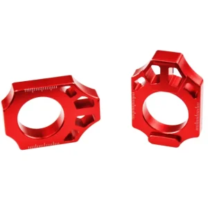 Tylko do końca tygodnia SCAR RACING NAPINACZ TYLNEJ OSI HONDA CRF 250R ‘04-‘25, CRF 450R ‘02-‘25, CRF 250RX ‘19-‘25, CRF 450RX ‘17-‘25, CRF 450L ‘19-‘20, CRF 450RL ‘21-‘23, CR 125R ‘02-‘07, CR 250R ‘02-‘07, CRF 250X ‘04-‘17, CRF 450X ‘05-‘25 KOLOR CZERWONY