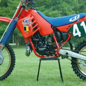 Zniżka TECNOSEL (BLACKBIRD) POKROWIEC / POSZYCIE NA SIEDZENIE HONDA CR 125 ‘87-‘88, CR 250 ‘87, REPLICA TEAM HONDA ‘87, KOLOR NIEBIESKI, NAPIS CR