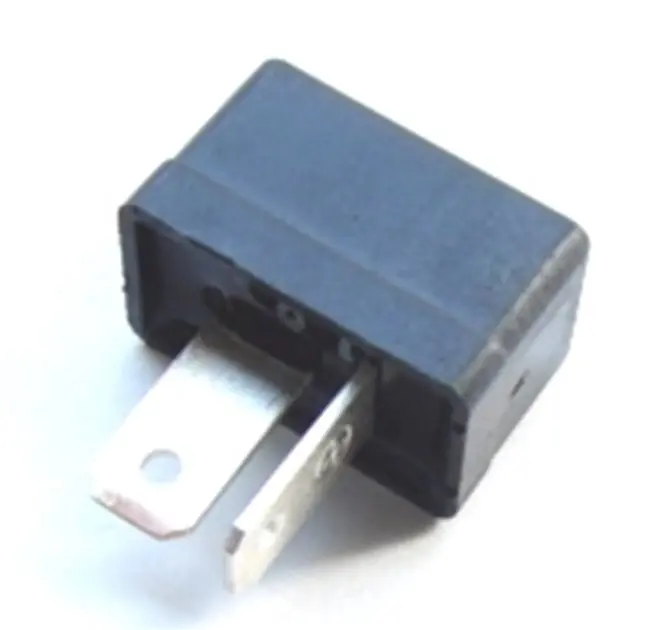 Tylko dziś Prostownik napięcia 12V Honda CA, CB, CBF, CBR, CG, CH, CM, CMX, CX, GL, NT, NX, VF, VFR, VT, XL, XR 31700-196-000 REC-103