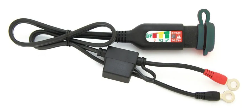 OPTIMATE PRZEWÓD DO PODŁĄCZENIA ŁADOWARKI DO AKUMULATORA ZE WSKAŹNIKIEM NAŁADOWANIA I ZŁĄCZEM SAE (LITHIUM) (Z BEZPIECZNIKIEM 15A, DŁUGOŚĆ 60CM) (EL) Ograniczona ilość